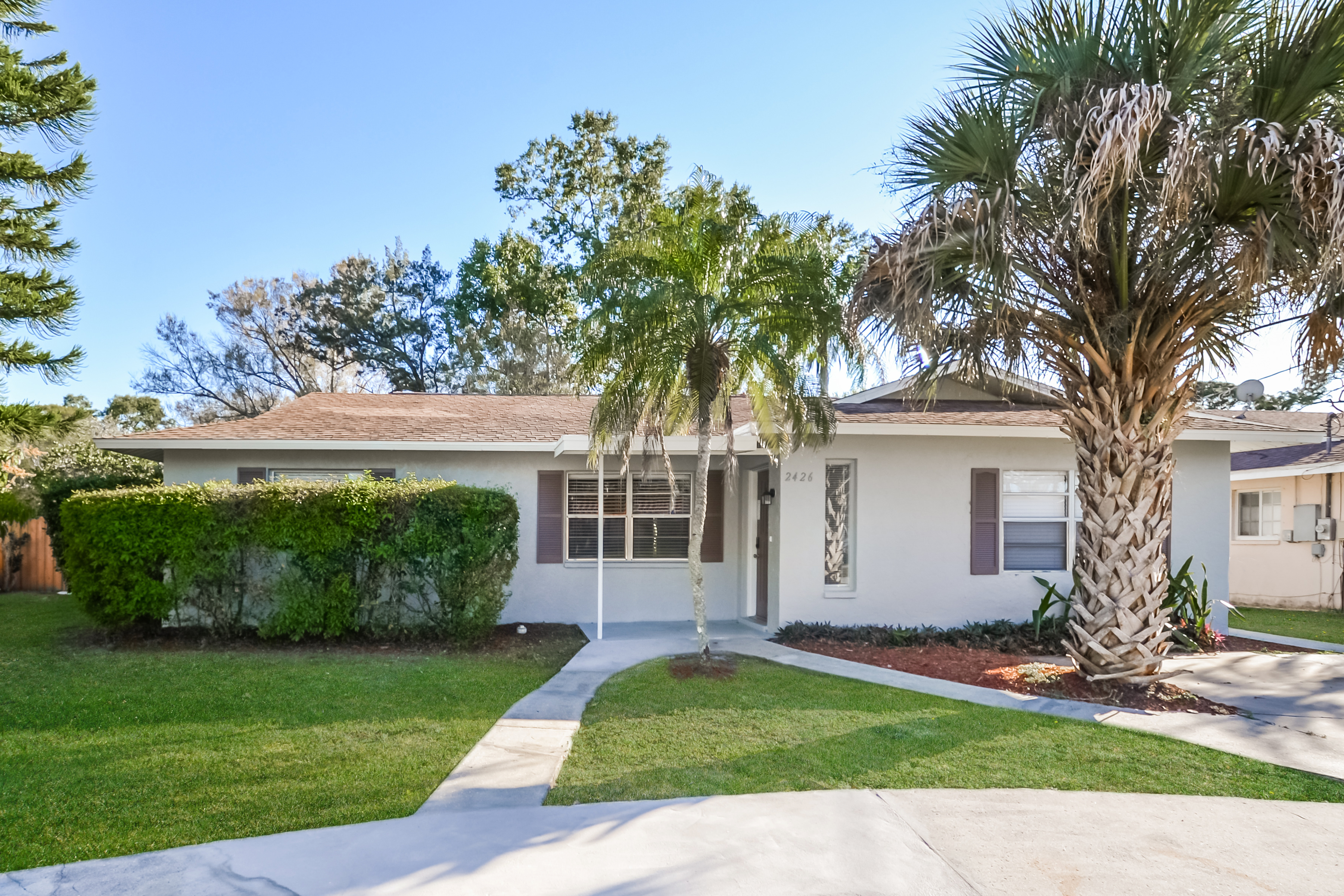 2426 Pinehurst St Sarasota, FL 34231